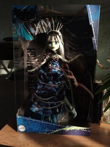 Кукла монстер хай(Monster High) — Frankie Stein, серия Stitched In at lalafo.kg Кукла монстер хай(Monster High) — Frankie Stein, серия Stitched In