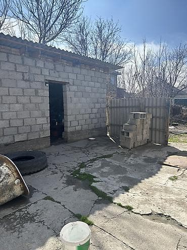 Продажа дач: Срочно продается частный дом Дом старый( но можно жить) Размер at lalafo.kg — 8 Продажа дач: Срочно продается частный дом Дом старый( но можно жить) Размер — 8