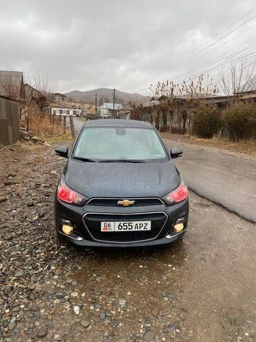 Chevrolet Spark: 2017 г., 1 л, Автомат, Бензин, Хэтчбэк at lalafo.kg Chevrolet Spark: 2017 г., 1 л, Автомат, Бензин, Хэтчбэк
