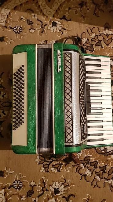 Аккордеон Заря 2 срочно продаю Состояния отличное Торг будет at lalafo.kg Аккордеон Заря 2 срочно продаю Состояния отличное Торг будет