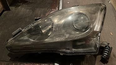 Передняя левая фара Lexus at lalafo.kg Передняя левая фара Lexus
