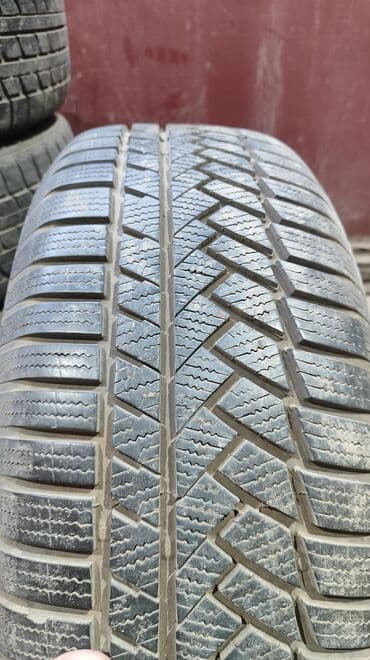 235/65r17 одно колесо, 1штука. Continental. Протектор практически at lalafo.kg 235/65r17 одно колесо, 1штука. Continental. Протектор практически