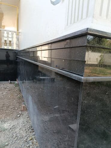 Облицовочные плиты из черного гранита с полированной поверхностью at lalafo.kg Облицовочные плиты из черного гранита с полированной поверхностью