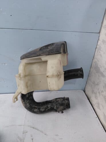 Резонатор воздушного фильтра для Honda CR‑V RD1. - Оригинальный at lalafo.kg Резонатор воздушного фильтра для Honda CR‑V RD1. - Оригинальный