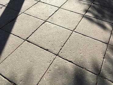 Куплю тротуарную плитку бетонная, советскую at lalafo.kg Куплю тротуарную плитку бетонная, советскую