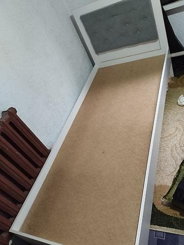 Односпальная кровать без матраса. - Размер спального места: прибл at lalafo.kg Односпальная кровать без матраса. - Размер спального места: прибл