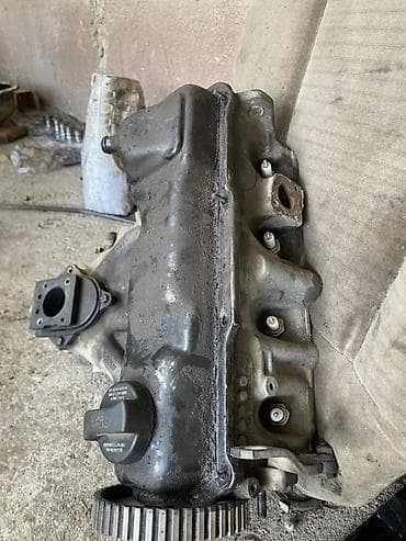 Комплект запчастей На пассат б3 1.8 гбц,маховик распредвал кранштейн at lalafo.kg Комплект запчастей На пассат б3 1.8 гбц,маховик распредвал кранштейн