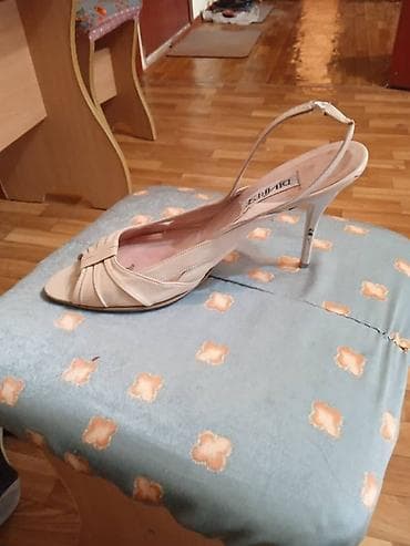 Продаю отличные босоножки очень качествнные турецкий at lalafo.kg Продаю отличные босоножки очень качествнные турецкий