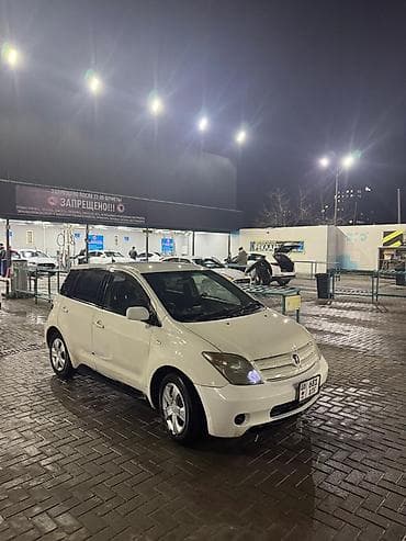 Toyota Ist: 2002 г., 1.3 л, Автомат, Бензин, Хэтчбэк at lalafo.kg Toyota Ist: 2002 г., 1.3 л, Автомат, Бензин, Хэтчбэк