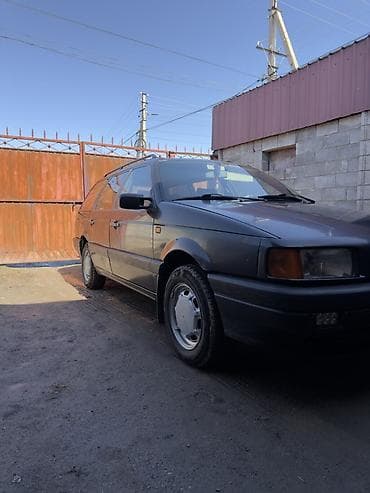 Volkswagen Passat Variant: 1992 г., 1.8 л, Механика, Бензин, Универсал at lalafo.kg Volkswagen Passat Variant: 1992 г., 1.8 л, Механика, Бензин, Универсал