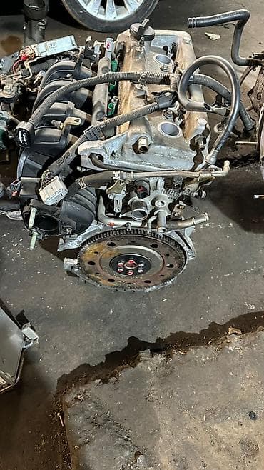 Двигатель бензиновый в сборе. Описание: - Рядный 4‑цилиндровый мотор at lalafo.kg Двигатель бензиновый в сборе. Описание: - Рядный 4‑цилиндровый мотор