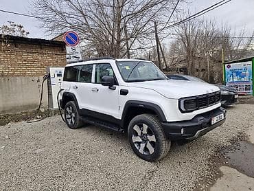 Электрический внедорожник BAIC. BJ40E 2025 год. гибрид тел В at lalafo.kg Электрический внедорожник BAIC. BJ40E 2025 год. гибрид тел В