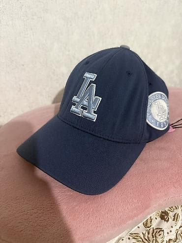 Кепка, Бейсболка, Los Angeles, Козырек: Изогнутый, С вышивкой at lalafo.kg Кепка, Бейсболка, Los Angeles, Козырек: Изогнутый, С вышивкой