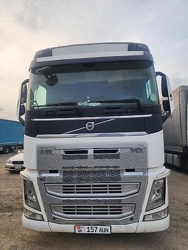 Тягач, Volvo, 2016 г., Тентованный at lalafo.kg Тягач, Volvo, 2016 г., Тентованный