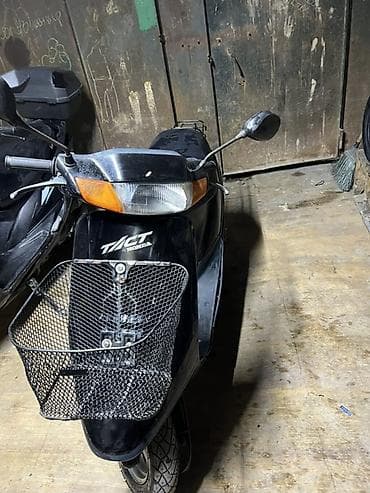 Скутер Honda Tact (TACT) Вложения по мелочи Заводится с пол пинка at lalafo.kg Скутер Honda Tact (TACT) Вложения по мелочи Заводится с пол пинка