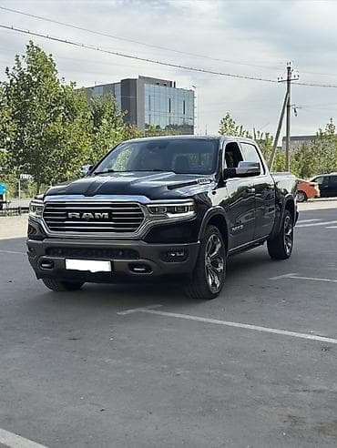 Dodge Ram 1500: 2019 г., 5.7 л, Автомат, Бензин, Пикап at lalafo.kg Dodge Ram 1500: 2019 г., 5.7 л, Автомат, Бензин, Пикап