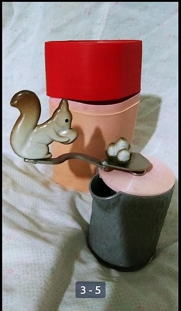 Продаю Советский кофемолка, раритет. Находится в 5-мкр. Отдам за 3000 at lalafo.kg Продаю Советский кофемолка, раритет. Находится в 5-мкр. Отдам за 3000