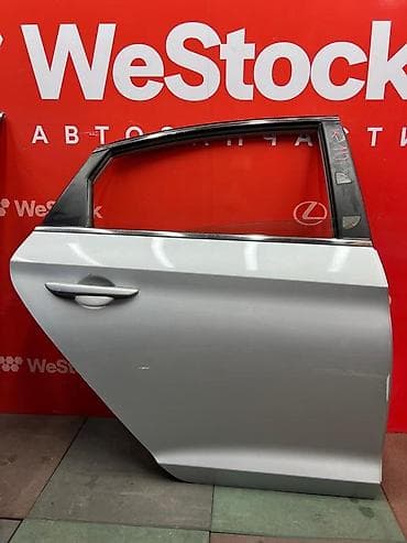 Дверь Задняя правая Hyundai, Б/у, Оригинал at lalafo.kg Дверь Задняя правая Hyundai, Б/у, Оригинал