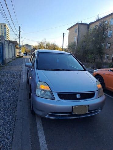 Honda Stream: 2003 г., 1.7 л, Автомат, Бензин, Минивэн at lalafo.kg Honda Stream: 2003 г., 1.7 л, Автомат, Бензин, Минивэн