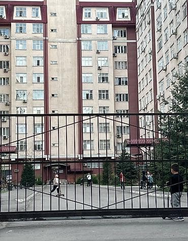 1 комната, 33 м², Элитка, 10 этаж, Косметический ремонт at lalafo.kg 1 комната, 33 м², Элитка, 10 этаж, Косметический ремонт