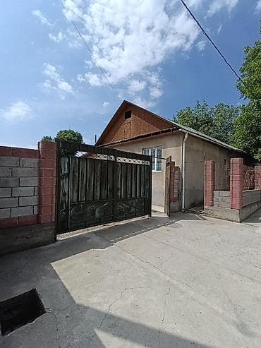 Срочно продаю! Жилой дом+времянка+хоз.постройки Дом расположен в at lalafo.kg Срочно продаю! Жилой дом+времянка+хоз.постройки Дом расположен в