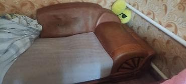 Гарнитур для зала, Б/у, Диван, Кресло at lalafo.kg Гарнитур для зала, Б/у, Диван, Кресло