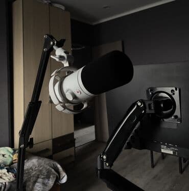 USB-микрофон Maono PD200X с кронштейном Комплектация: - at lalafo.kg USB-микрофон Maono PD200X с кронштейном Комплектация: -