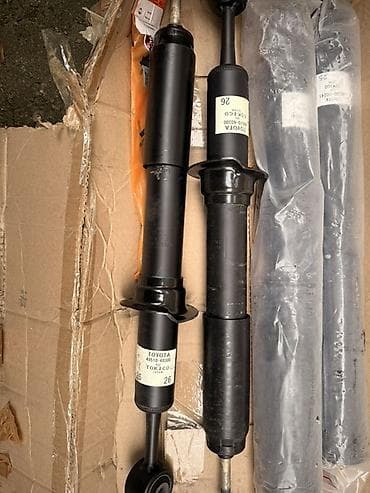 Комплект амортизаторов Toyota Новый, Оригинал, Япония at lalafo.kg Комплект амортизаторов Toyota Новый, Оригинал, Япония