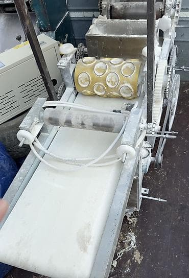 Cтанок для производства: Пельмени, Б/у, В наличии at lalafo.kg Cтанок для производства: Пельмени, Б/у, В наличии