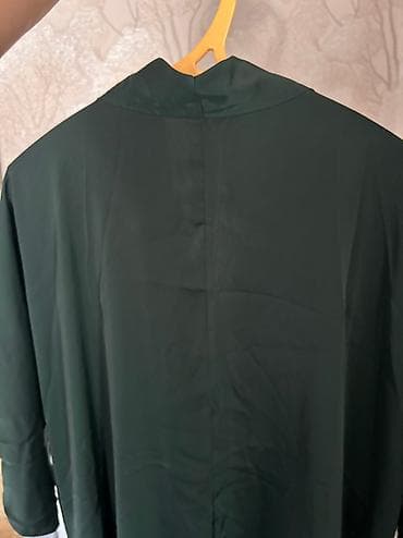 Көйнөктөр: Платье 52 размер одевала 1 раз lalafo.kg да — 4 Көйнөктөр: Платье 52 размер одевала 1 раз — 4