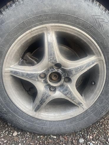 Литые Диски R 14 Volkswagen, Комплект, отверстий - 4, Б/у at lalafo.kg Литые Диски R 14 Volkswagen, Комплект, отверстий - 4, Б/у