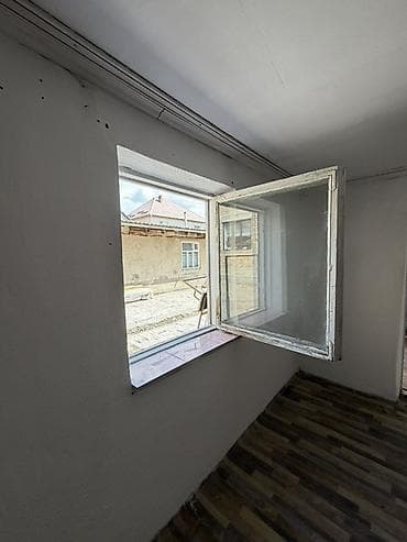 Срочно срочно сдаётся квартира
4*4 at lalafo.kg Срочно срочно сдаётся квартира
4*4