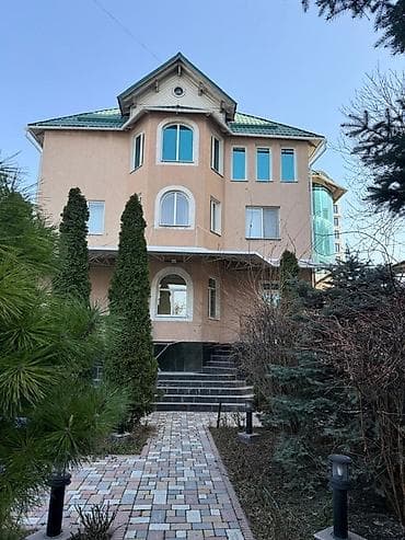 500 м², 8 бөлмө, Видео байкоо, Евроремонт, Кондиционер lalafo.kg да — 1 500 м², 8 бөлмө, Видео байкоо, Евроремонт, Кондиционер — 1