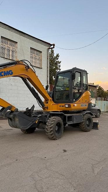 Экскаватор | Водопровод, Планировка участка, Демонтаж at lalafo.kg Экскаватор | Водопровод, Планировка участка, Демонтаж