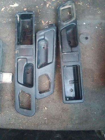 Дверные ручки внутренные по 1000 сом и ручка правая наружной БМВ е34 at lalafo.kg Дверные ручки внутренные по 1000 сом и ручка правая наружной БМВ е34