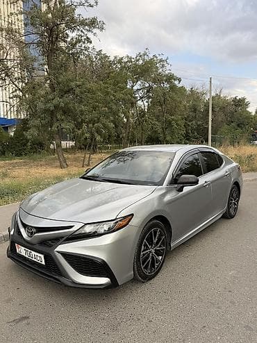 Toyota Camry: 2021 г., 2.5 л, Автомат, Бензин, Седан lalafo.kg да Toyota Camry: 2021 г., 2.5 л, Автомат, Бензин, Седан