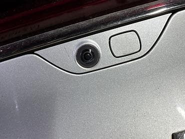 Камера заднего вида HYUNDAI Grandeur IG G6DG 2018 - Оригинальная at lalafo.kg Камера заднего вида HYUNDAI Grandeur IG G6DG 2018 - Оригинальная