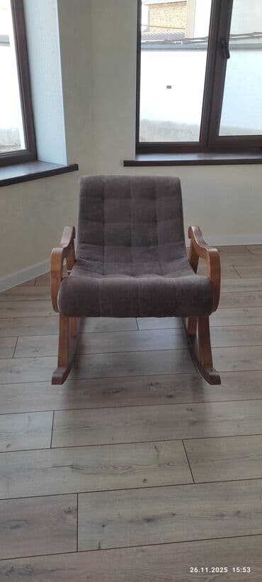 Кресла-качалка, Новый, цвет - Коричневый at lalafo.kg Кресла-качалка, Новый, цвет - Коричневый