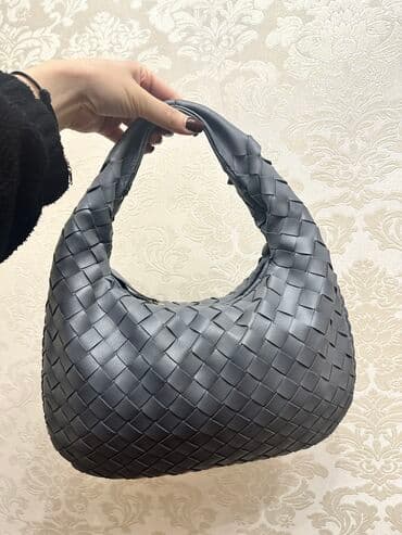 Продаю сумку, в идеальном состоянии at lalafo.kg Продаю сумку, в идеальном состоянии