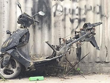 Рама скутер 150 без двигателя. Объявление не моёзвонить по номеру at lalafo.kg Рама скутер 150 без двигателя. Объявление не моёзвонить по номеру