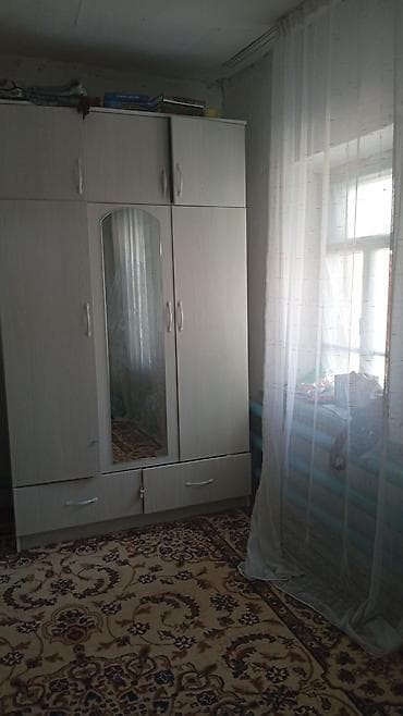 Шифоньер, шкаф для одежды, Б/у, Прямой, ЛДСП at lalafo.kg Шифоньер, шкаф для одежды, Б/у, Прямой, ЛДСП