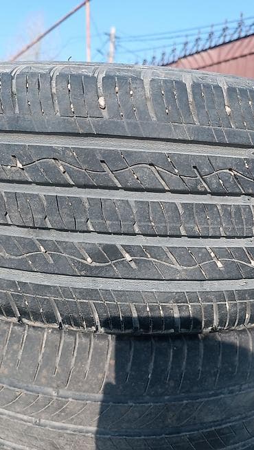 Шины 225 / 60 / R 17, Лето, Внедорожные (АТ/МТ), Корея, Kumho at lalafo.kg Шины 225 / 60 / R 17, Лето, Внедорожные (АТ/МТ), Корея, Kumho