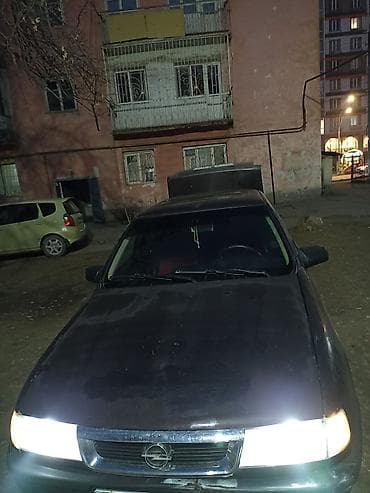 Opel Vectra: 1993 г., Механика, Бензин, Седан at lalafo.kg — 6 Opel Vectra: 1993 г., Механика, Бензин, Седан — 6