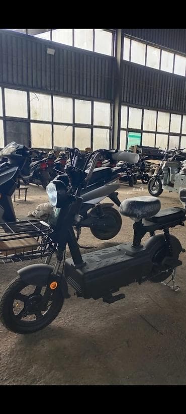 В продаже шикарные электроскутера,батареи 4/20,зарядка 4/20 at lalafo.kg В продаже шикарные электроскутера,батареи 4/20,зарядка 4/20