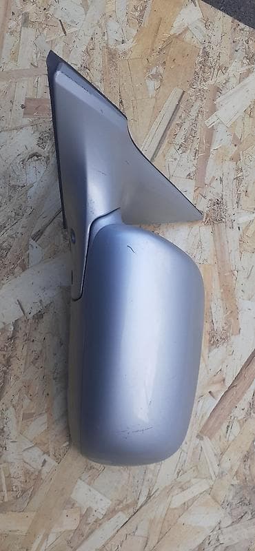 Боковое левое Зеркало Toyota Б/у, Оригинал at lalafo.kg Боковое левое Зеркало Toyota Б/у, Оригинал