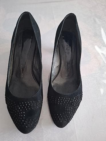 Женские сапоги б/у 41 размера черного цвета из натуральной кожи at lalafo.kg — 4 Женские сапоги б/у 41 размера черного цвета из натуральной кожи — 4