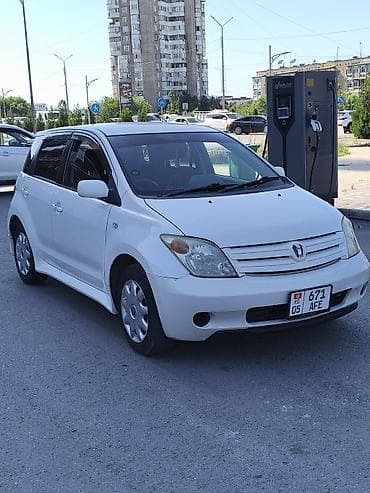 Toyota Ist: 2003 г., 1.3 л, Автомат, Бензин, Хэтчбэк at lalafo.kg Toyota Ist: 2003 г., 1.3 л, Автомат, Бензин, Хэтчбэк