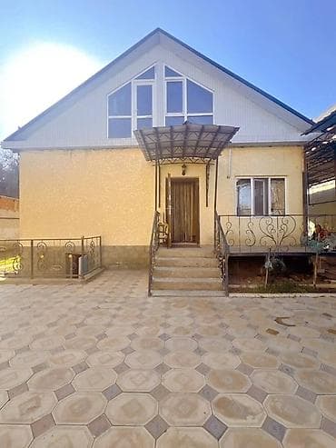 Дом, 130 м², 5 комнат, Собственник, Евроремонт at lalafo.kg Дом, 130 м², 5 комнат, Собственник, Евроремонт