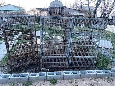 Металлические клетки/вольеры секционного типа. - Конструкция: блоки at lalafo.kg Металлические клетки/вольеры секционного типа. - Конструкция: блоки