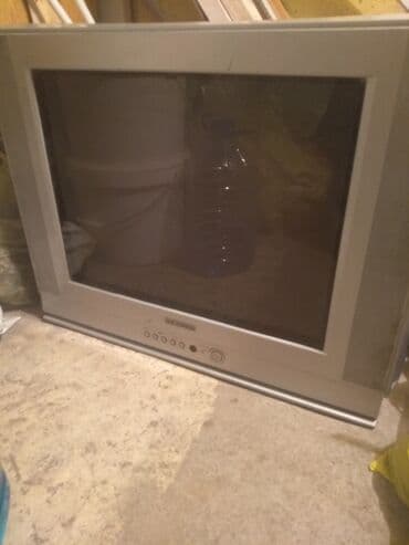Телевизор SAMSUNG, не включается. цена 300 сом at lalafo.kg Телевизор SAMSUNG, не включается. цена 300 сом